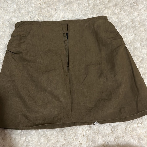 Mid thigh brown zara skirt - Picture 3 of 4